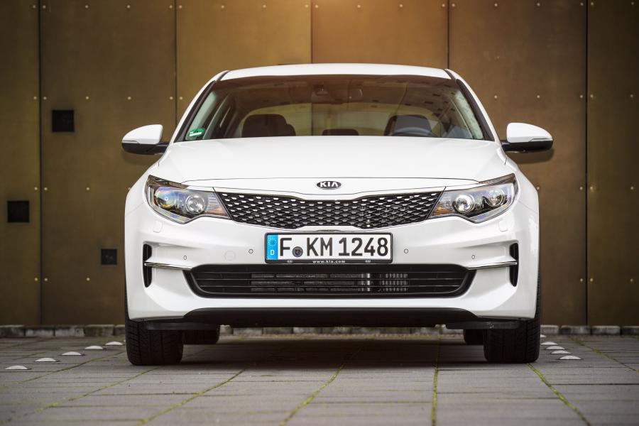  Kia Optima EcoDynamics 2015 года  (EU) (фото 20 из 29)
